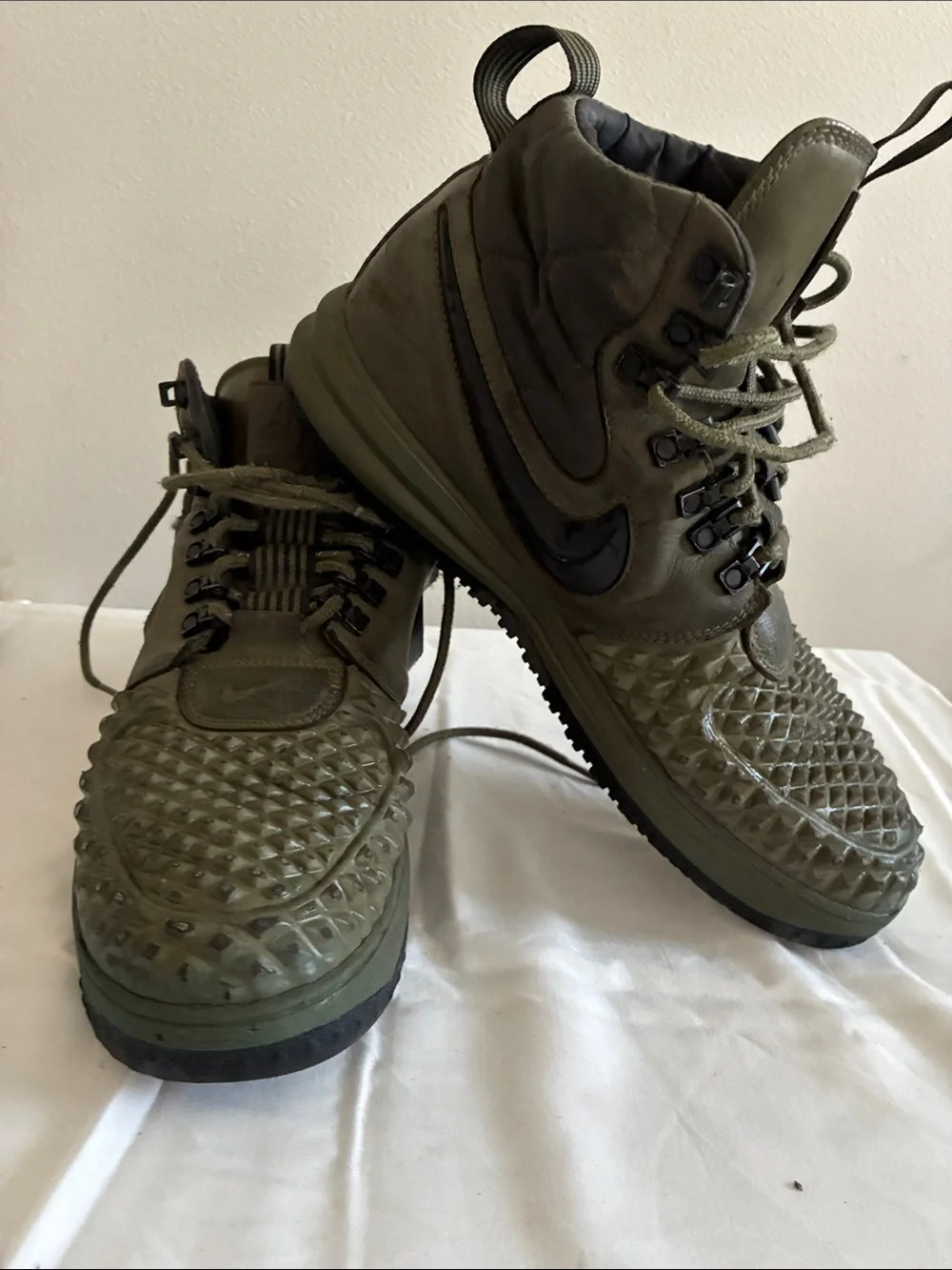 Nike Lunar Force 1 Duckboot ‘17 AF1 Medium Olive Winter Boots Men’s Size 12